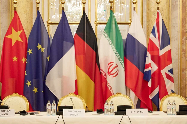 مع انتهاء المهلة الأوروبية وانطلاق مفاوضات جنيف.. هل يستمر نظام طهران في مناوراته؟