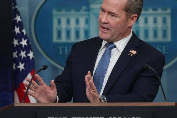 البيت الأبيض يؤكد مجددًا عزمه "تفكيك البرنامج النووي الإيراني بالكامل"