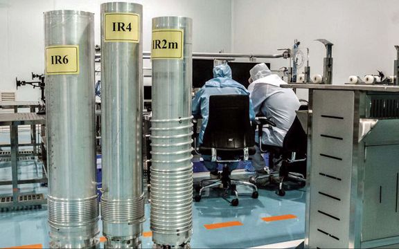 گاردین: غرب از روی کارآمدن تندروها در ایران و تقویت برنامه اتمی نگران است