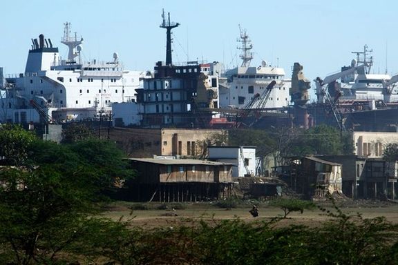 بعضها تحول إلى "خُردة".. العقوبات الأميركية تلاحق ناقلات النفط الإيراني