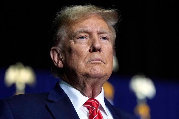 "سي إن إن": الولايات المتحدة تلقت معلومات استخباراتية عن مخطط إيراني لاغتيال ترامب