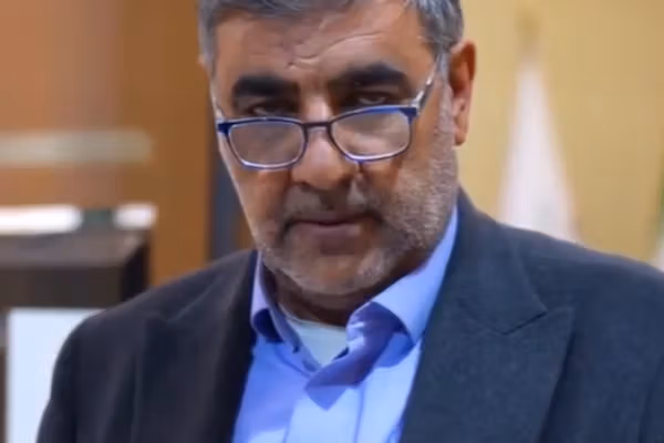 نماینده خاش و میرجاوه: از حضور عوامل نفوذی در کشور احساس خطر میکنم