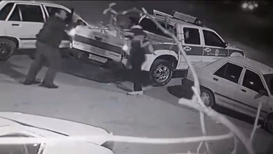 CCTC image showing a man attacking a police officer with a large knife on February 2, 2022