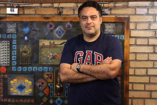 آتیلا حجازی درباره اعتراضات سراسری: این اغتشاش نیست، مردم یک زندگی معمولی را فریاد میزنند