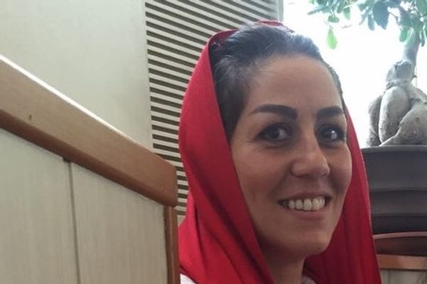 بعد 15 عاماً دون إجازة.. الحكم بالسجن عامين ضد مريم أكبري في قضية جديدة