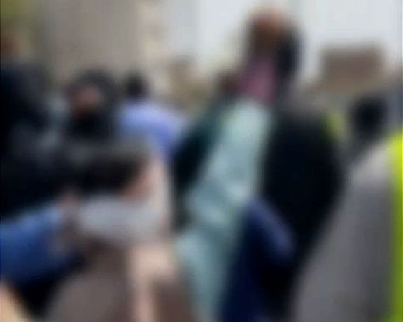 مظاهرات في بلوشستان إيران.. وقوات النظام تدمر أكشاك 300 بائع جنوب شرقي البلاد