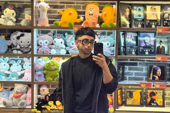 آریانا ارجمندی ۲۳ ساله، در بروجرد کشته شد