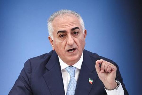 بهلوي: النظام الإيراني ينهار من الداخل واستعان بـ "ميليشيات أجنبية لقتل الشعب"