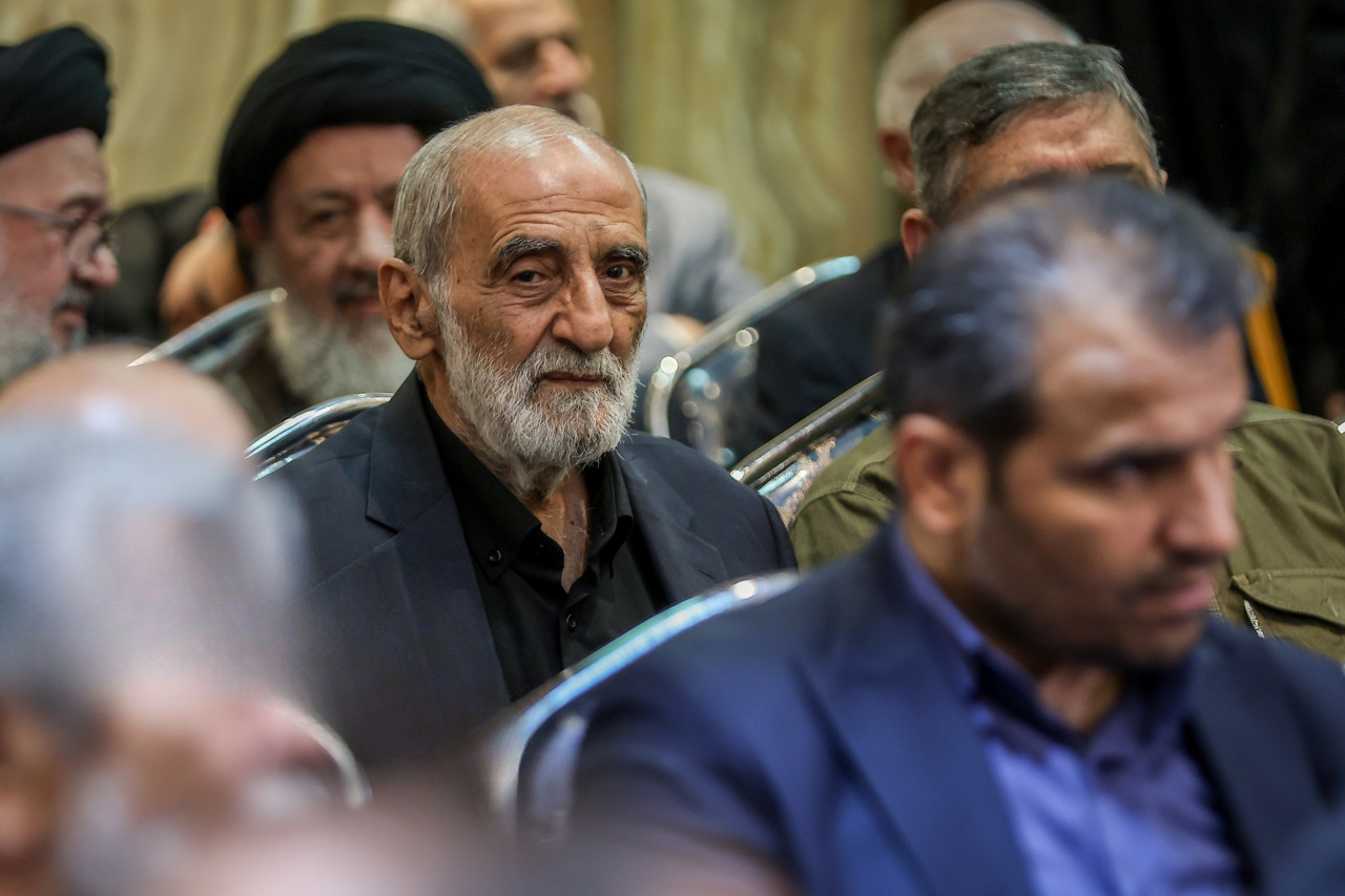 حسین شریعتمداری: همراهی نخست&zwnj;وزیر عراق با آمریکا، همسویی با یزید زمان است