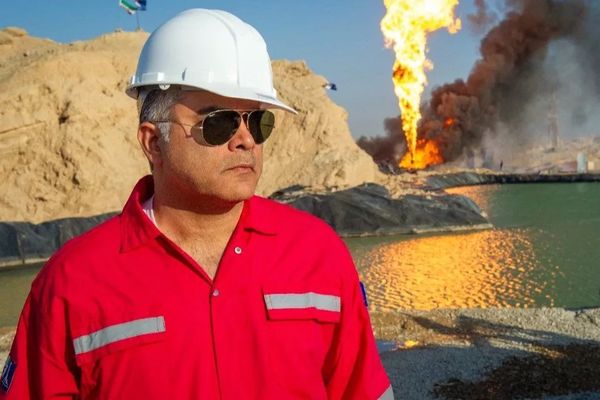 US sanctions Iran's oil minister, upping ante in standoff