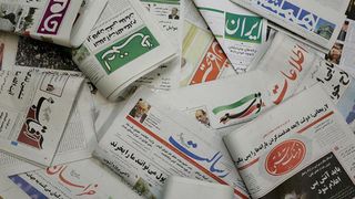 از شکستن قلمها تا بازتولید ابزارهای سانسور؛ تجربه زیستن در سایه کنترل رسانهها در ایران