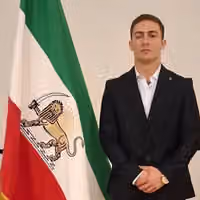 علی زارعی، آسیبدیده چشمی و زندانی سیاسی محکوم به اعدام، به سلول انفرادی منتقل شد