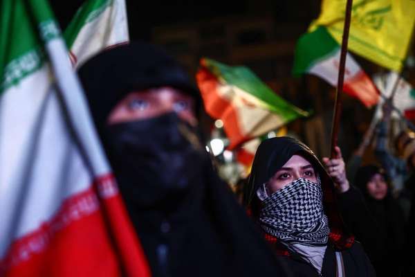مقام پیشین موساد: «کار ما با ایران تمام نشده؛ تازه شروع کردهایم»