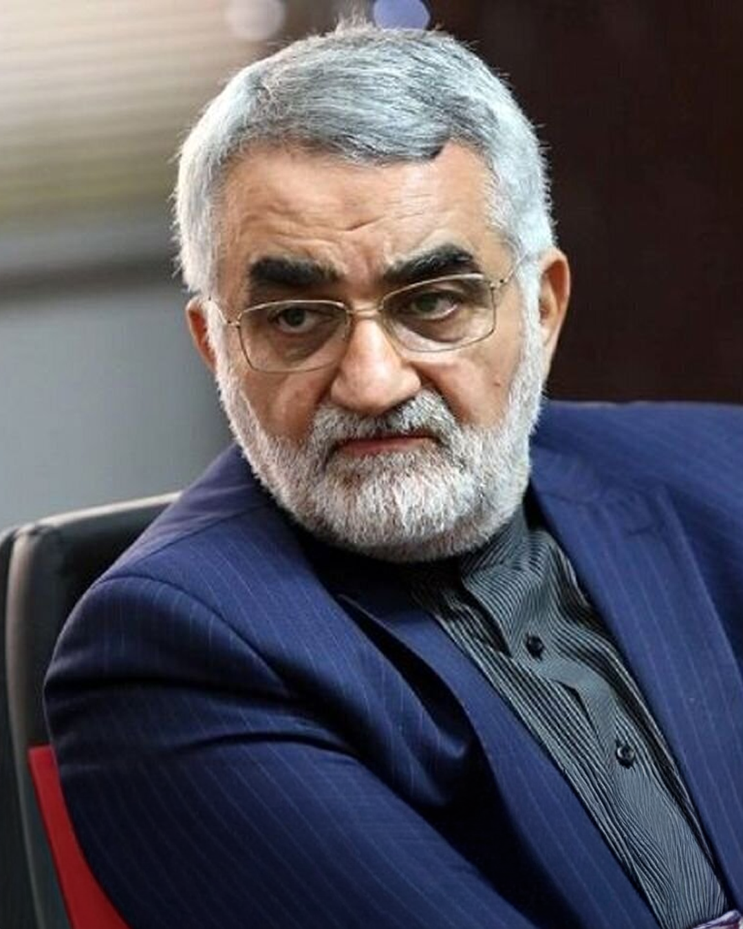 نائب إيراني بارز: على ترامب أن يعلم أننا لن نتركه وشأنه