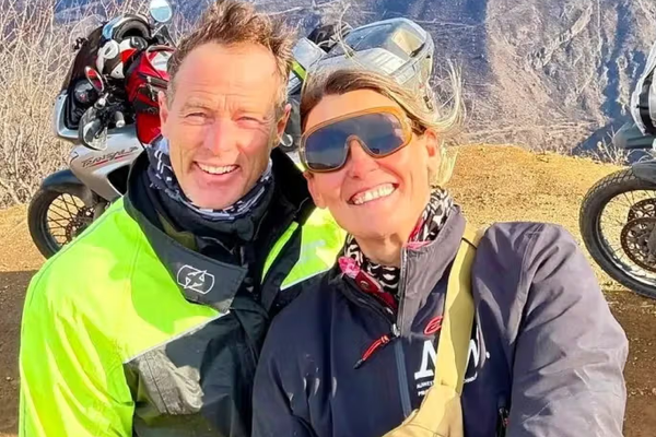 ابن سجين بريطاني في إيران يتمنى تدخل ترامب لإطلاق سراح والديه