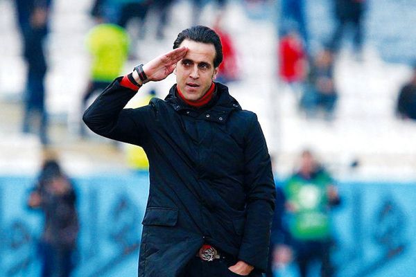 Ali Karimi: Iranian Soccer Star Dribbling In Politics