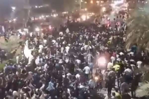 Protests And Tension In Iran Continue Sunday Evening