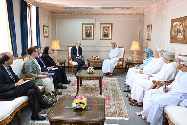 US Meeting In Oman Coincides With Report Of Talks To Free Americans In Iran