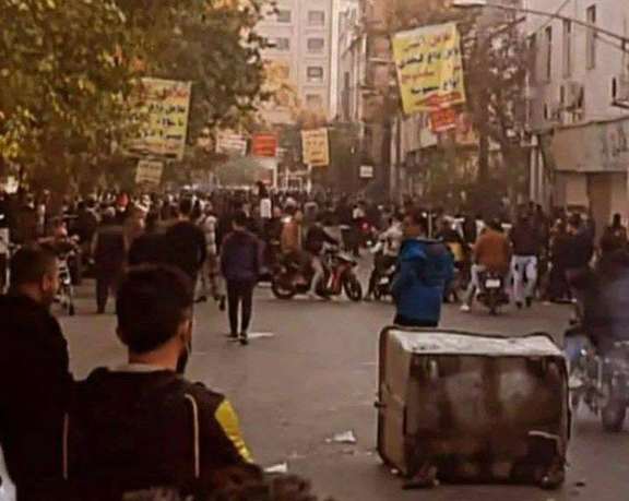 Protests in Tehran on November 20 in support of the people in Kurdish cities