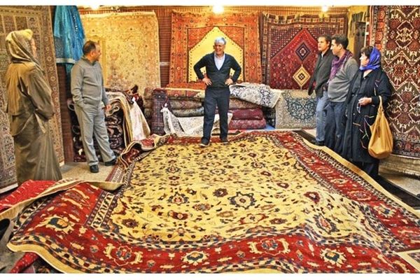 Iran's Handwoven Carpet Exports Plummet Amid Sanctions