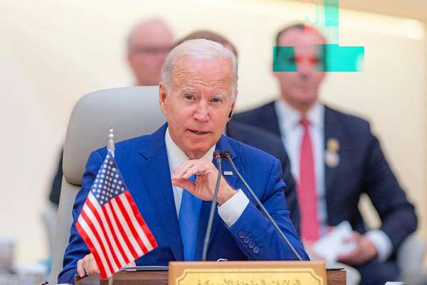 In Saudi, Biden Sees ‘Complex Challenges’ As Putin Prepares Iran Trip