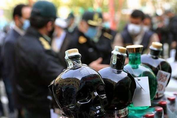 إعدام 4 متهمين في قضية توزيع مشروبات كحولية مغشوشة بإيران.. والسجن 29 عاما لسبعة آخرين