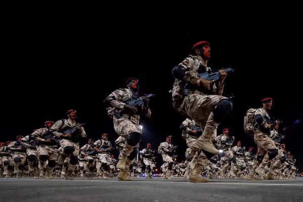 As US war with Iran looms, Arab capitals look to 'de-risk'