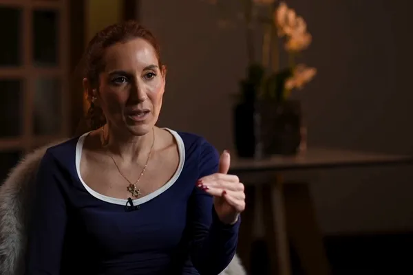 نفوذ تا بیت خامنهای؛ روایت کاترین شکدم از دسترسی به هسته قدرت در جمهوری اسلامی