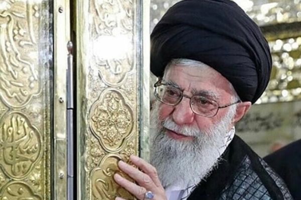 هل يضطر خامنئي إلى "استسلام واعٍ" لترامب بعد "مرونة بطولية" في عهد أوباما؟