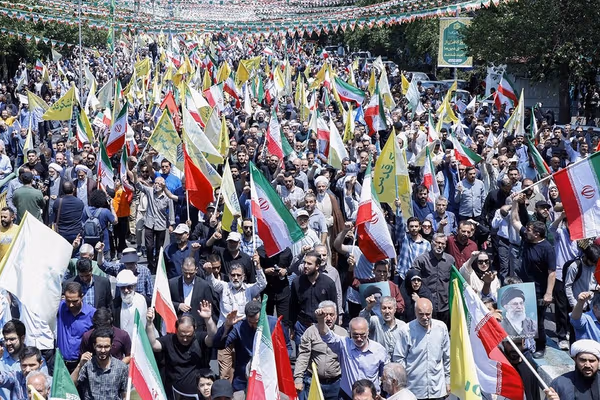 روزنامه کیهان: بحرین متعلق به ماست و حاکمان آن باید مجازات شوند