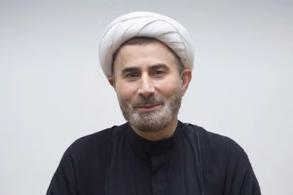 سبق اتهامه بالتجسس.. الدنمارك تمنع دخول رجل دين إيرانيًا و16 داعية أجنبيًا إلى أراضيها