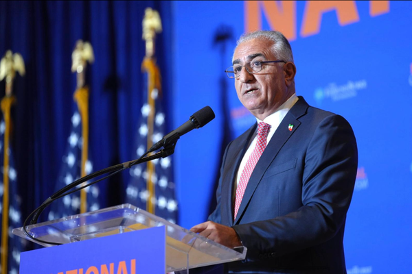 Exiled prince warns West about Iran's role in spreading 'radical Islamism'