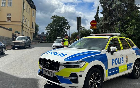 دو گزارشگر رادیو سوئد: مردم سوئد میدانند سپاه قصد کشتن انسانها در دیگر کشورها را دارد