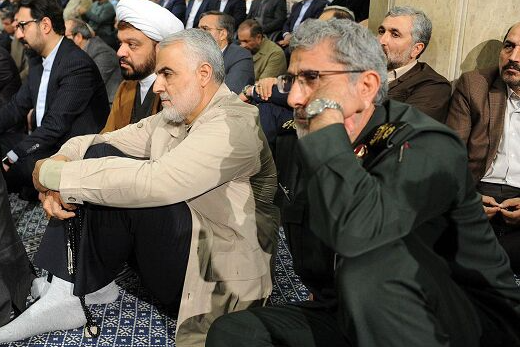 ضابط استخبارات أميركي سابق: فيلق القدس يستورد الهواتف والسيارات الفاخرة لتمويل عملياته