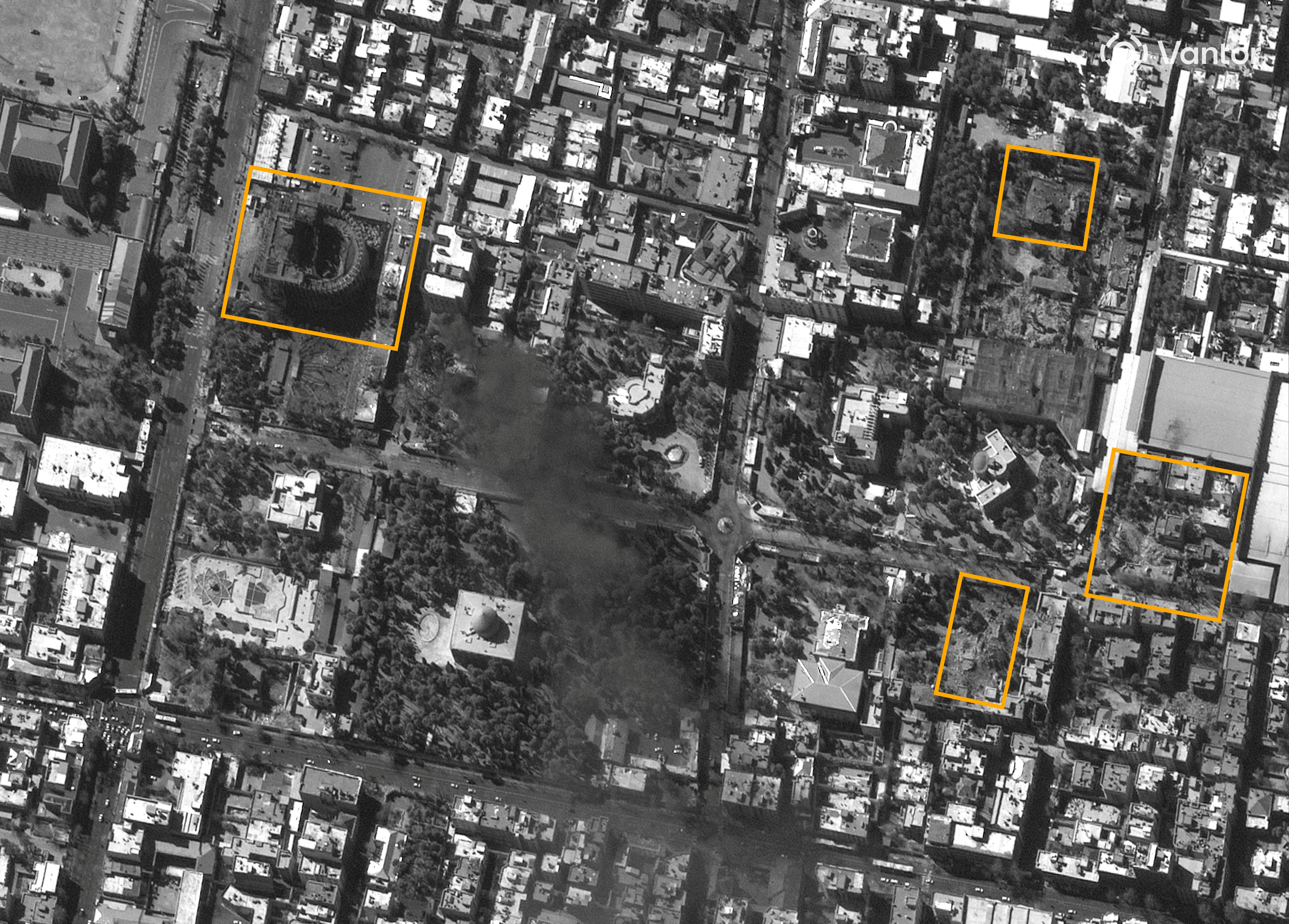 بیت رهبری و مجموعه ریاست‌جمهوری پس از حمله، ۱۲ اسفند