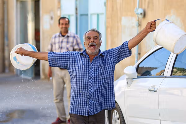 ۴۷ سال پس از وعده آب و برق مجانی، ۵۸ شهر با تنش آبی درگیر شدهاند