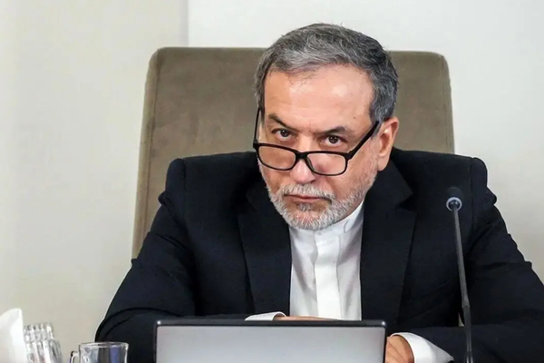 عراقچی: درباره غنیسازی صفر و توان موشکی با آمریکا مذاکره نخواهیم کرد