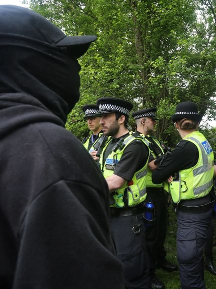 بازداشت ۷ تبعه ایرانی در تحقیقات مربوط به تروریسم در بریتانیا تا ۲۰ اردیبهشت ادامه دارد