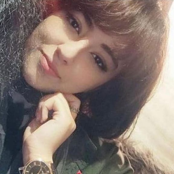 والدة المراهقة الإيرانية المقتولة: أخي وأختي أُجبرا على الاعتراف.. وابنتي قتلت في المظاهرة