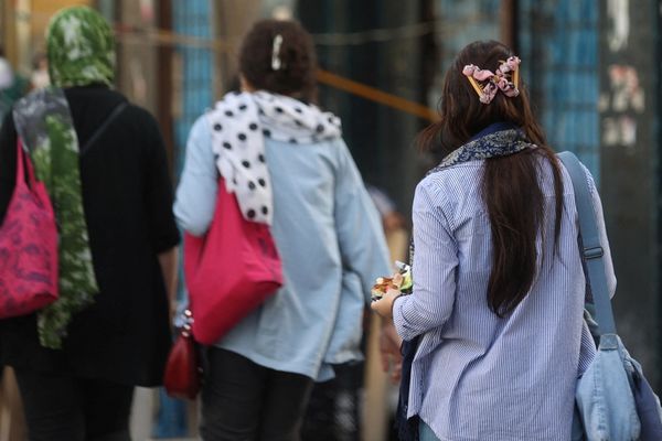 Famous Iranian Actress Gets Jail Time For Defying Hijab