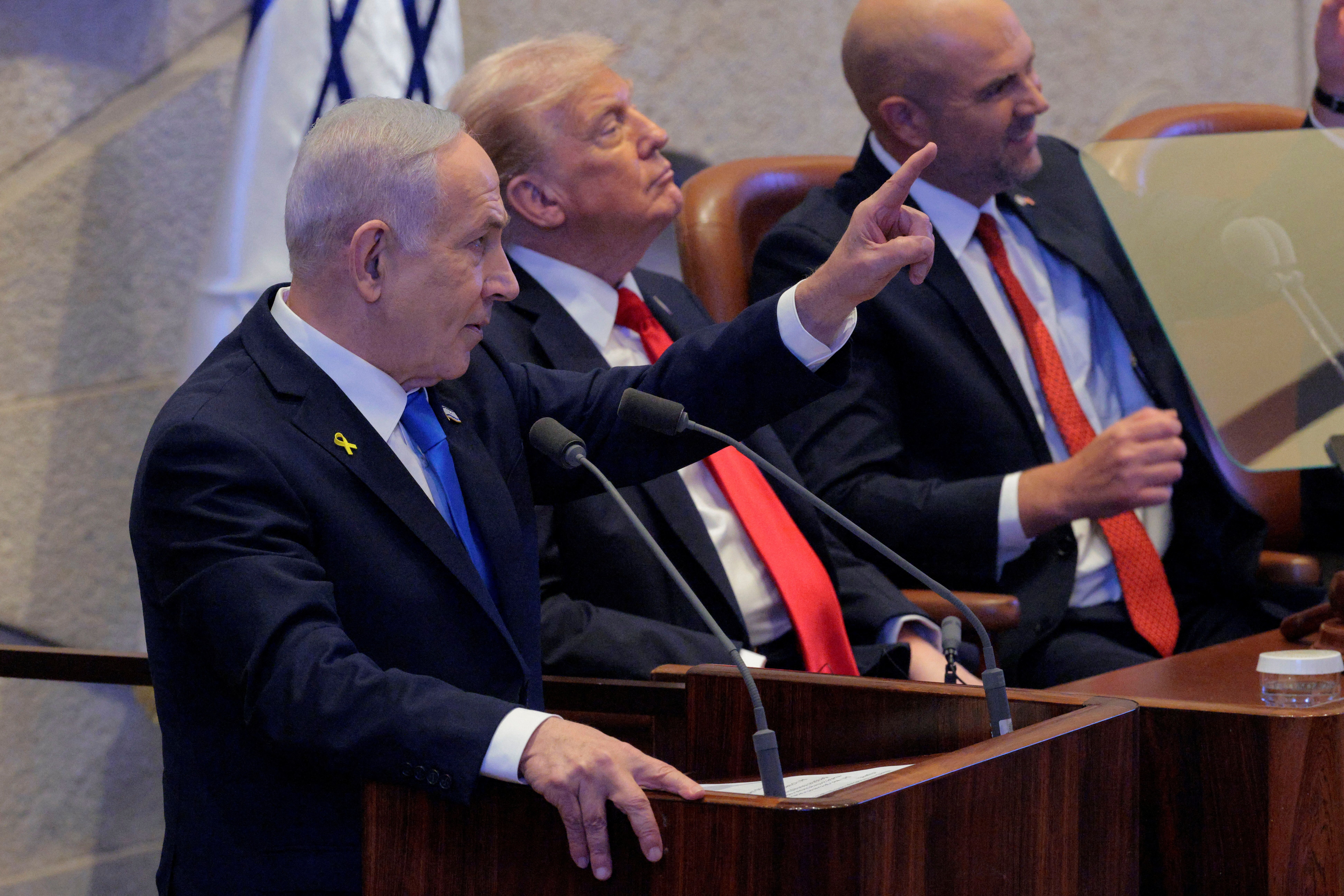 وای‌نت: آمریکا با تحمیل آتش‌بس، اسرائیل را به «جمهوری موزی» تبدیل کرد