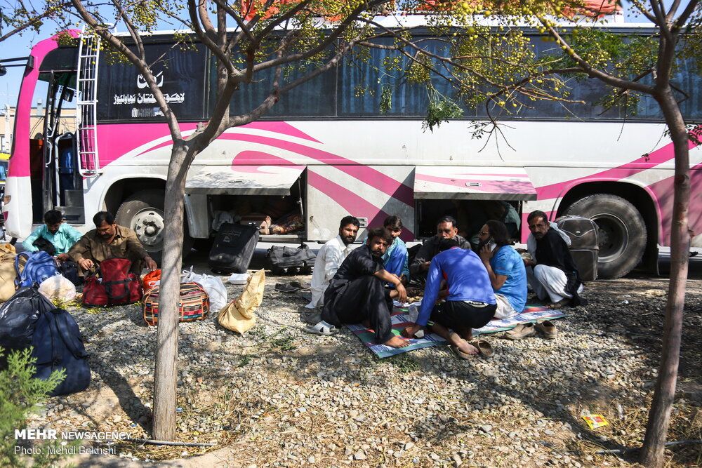 اتوبوس‌های راست فرمان پاکستانی در ایران و سوانح اربعینی که قابل پیشگیری بود 