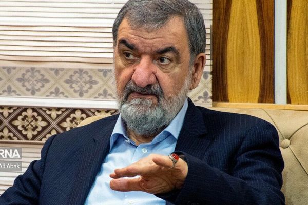 محسن رضایی، فرمانده سابق سپاه: پس از انقلاب دیگر ایران غارت نمیشود