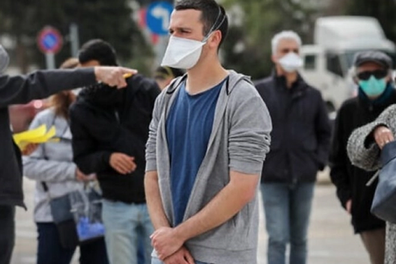 زالی: سراسر استان تهران برای اولین بار در اثر شیوع کرونا قرمز شده است