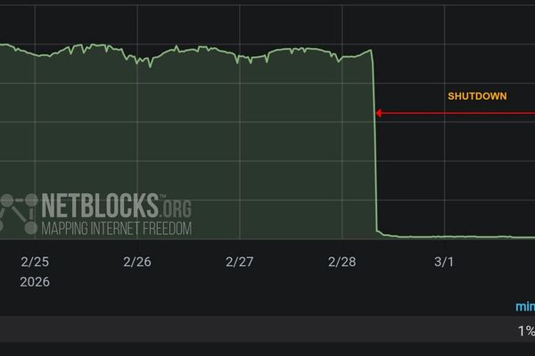 "نت بلوكس": أكثر من 120 ساعة انقطاع للإنترنت في إيران وتهديد للمتصلين بالشبكة العالمية