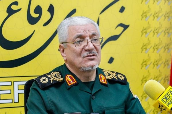 متحدث وزارة الدفاع الإيرانية: ننتج اليوم أكثر من ألف نوع من الأسلحة