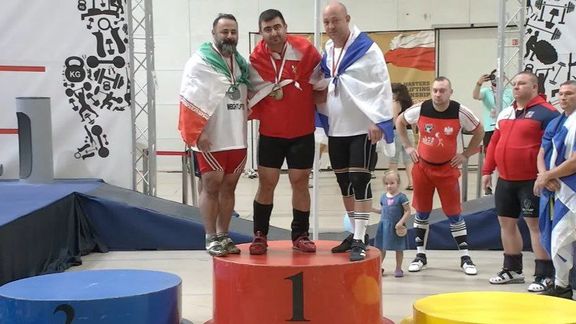 محرومیت مادامالعمر نایبقهرمان جهان؛ وزنهبردار ایرانی در کنار همتای اسراییلی روی سکو رفت