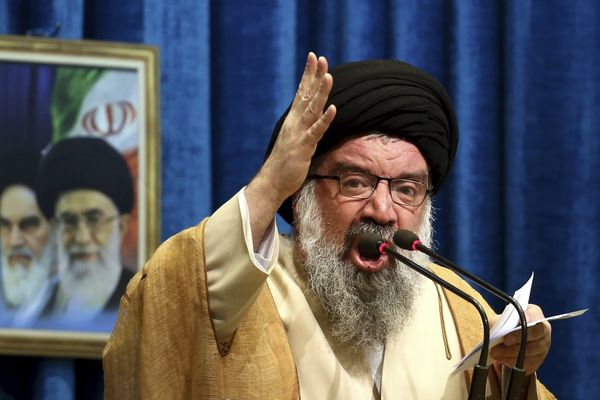 رافضًا المفاوضات.. عضو "خبراء القيادة": المقاومة ضد واشنطن مبدأ أساسي للنظام الإيراني