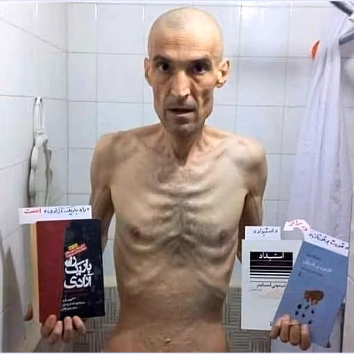 سجين سياسي إيراني يواصل الإضراب عن الطعام.. ويؤكد: تحقيق الأهداف يحتاج صمودًا جماعيًا