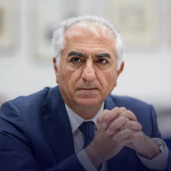 شاهزاده رضا پهلوی خواستار تسخیر خیابان‌های تهران و کلانشهرها شد